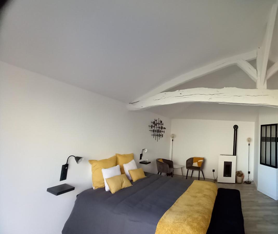 Bed and Breakfast L'Atelier D'Andre Monbahus Exterior foto