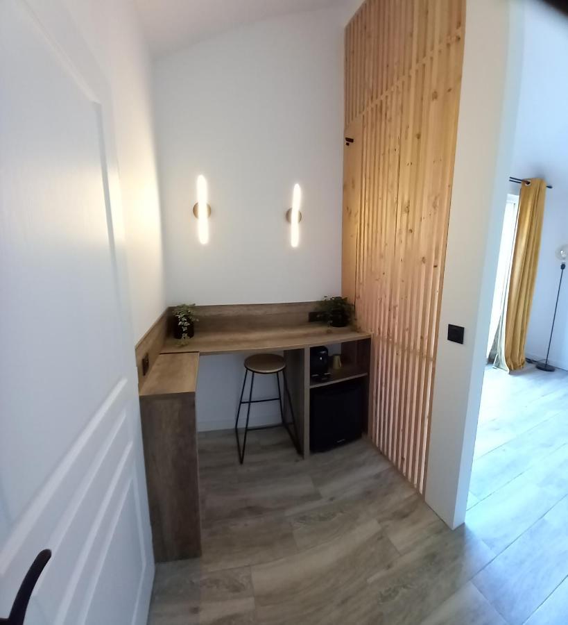 Bed and Breakfast L'Atelier D'Andre Monbahus Exterior foto